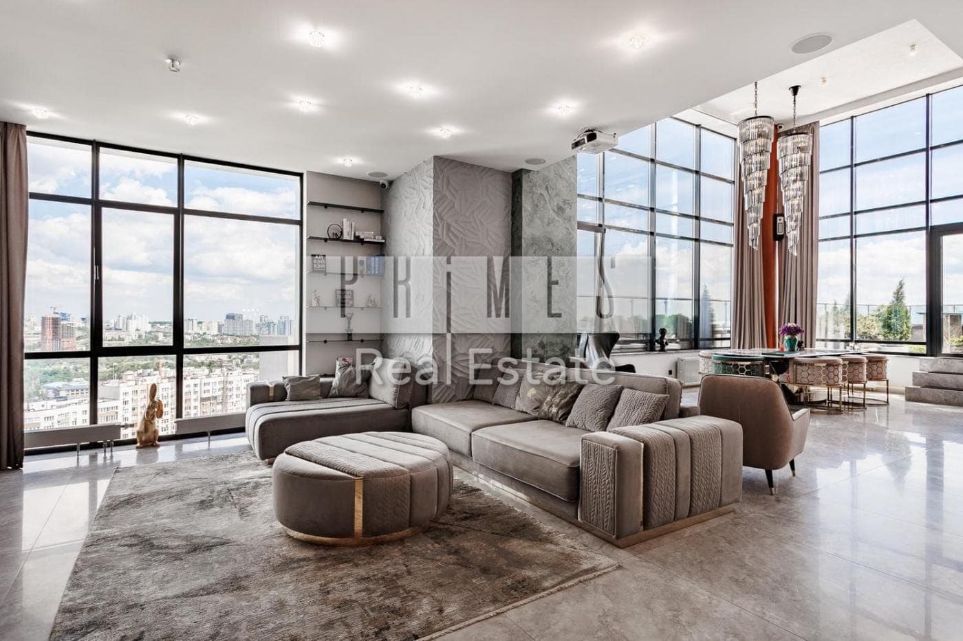 Двухуровневый пентхаус 250 м² с террасой в ЖК Park Avenue VIP