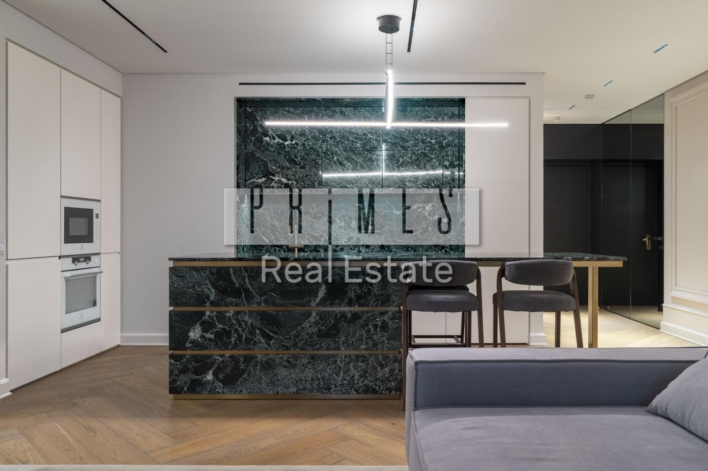 102 m² apartment at Park Avenue with an interior by YODEZEEN